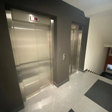 Apartman Atmartments Etna Bulevar, Free Private Parking