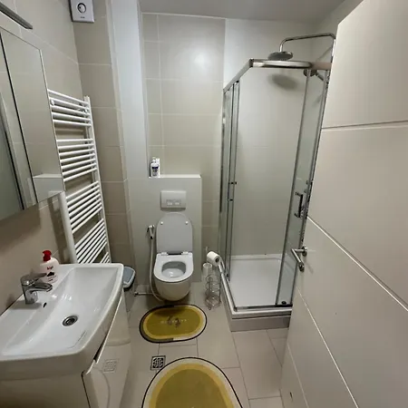 Apartment Atmartments Etna Bulevar, Free Private Parking Sarajevo