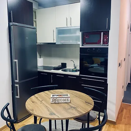 Atmartments Etna Bulevar, Free Private Parking Apartment Sarajevo