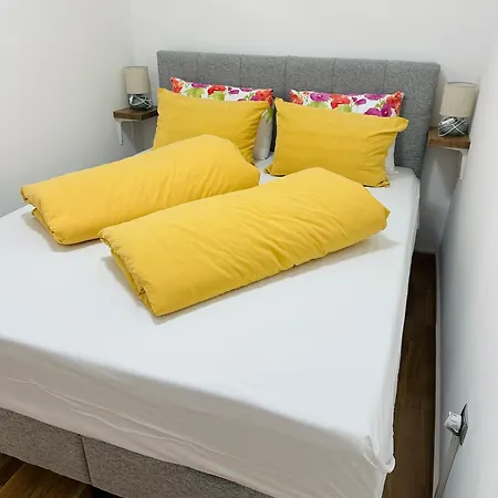 Apartment Atmartments Etna Bulevar, Free Private Parking Sarajevo