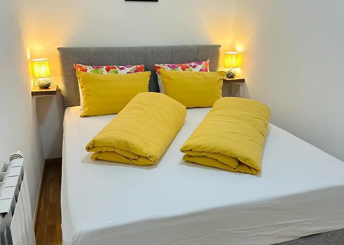 Apartment Atmartments Etna Bulevar, Free Private Parking Sarajevo